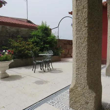 Solar Dos Alperces - Serra Da Estrela - Turismo De Aldeia 4*