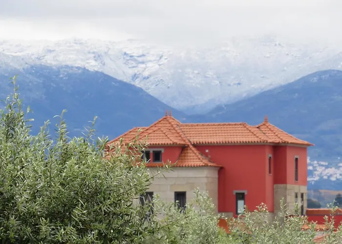 Solar Dos Alperces - Serra Da Estrela - Turismo De Aldeia Alojamento de Acomodação e Pequeno-almoço
