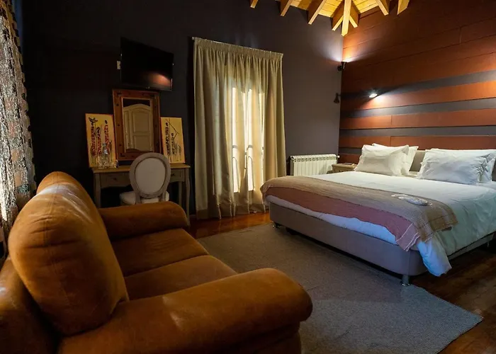 Solar Dos Alperces - Serra Da Estrela - Turismo De Aldeia 4*